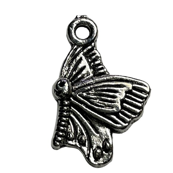 Butterfly Pendant Silver Tone Charm Bracelet Necklace Jewelry Craft Dangle b u - Picture 1 of 1